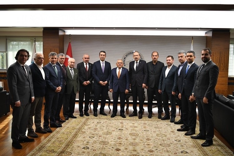 Başkan Büyükkılıç KTO'yu ağırladı.