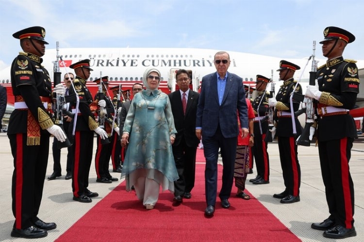 Cumhurbaşkanı Recep Erdoğan Endonezya'da