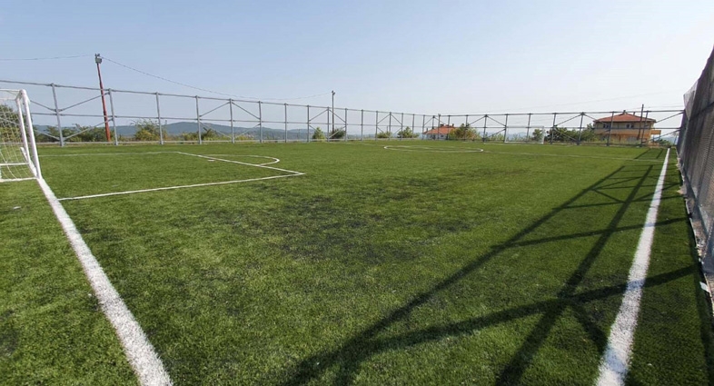 Kocaeli Büyükşehir’den 20 yeni futbol sahası