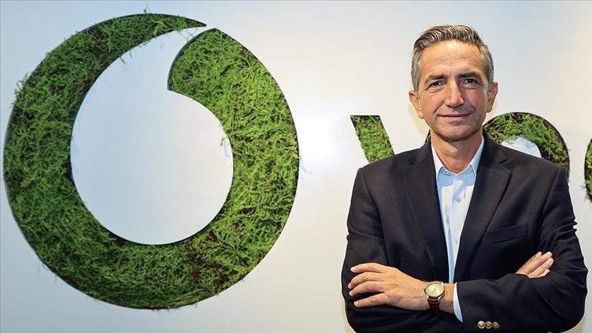 Vodafone Türkiye CEO'su Engin Aksoy: Türkiye'de 5G'nin bir an önce canlıya alınmasını bekliyoruz