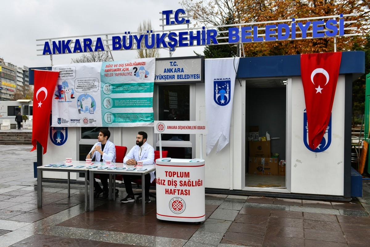 Ankara Büyükşehir Belediyesi, Ağız Diş Sağlığı Konusunda Bilinçlendiriyor