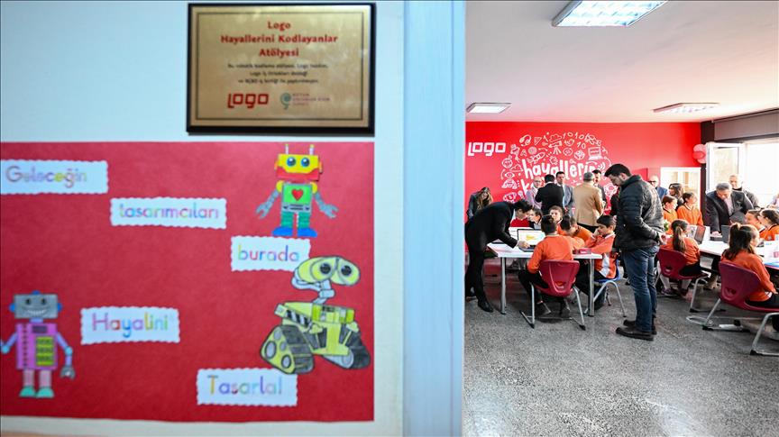 Logo Yazılım, Sasalı İlkokulu'nda robotik kodlama atölyesi açtı