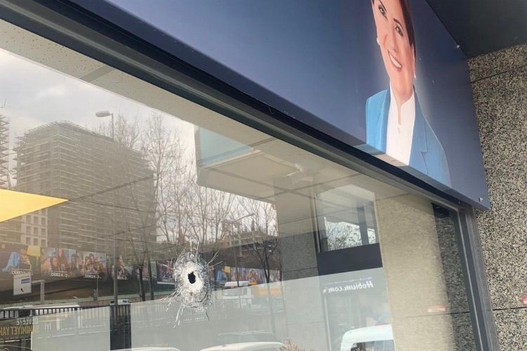 İYİ Parti'ye İstanbul'da silahlı saldırı