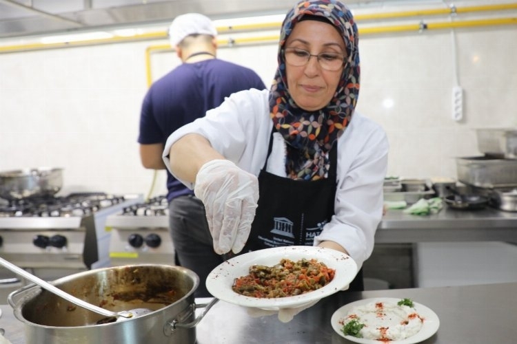 Hatay'ın Zengin Tarihinden Gelen Lezzetler Sofraları Şenlendiriyor