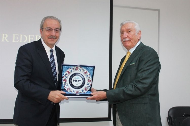 NNYÜ'den Osmanlı'dan Cumhuriyet'e Tarihi Dönüşüm Konferansı