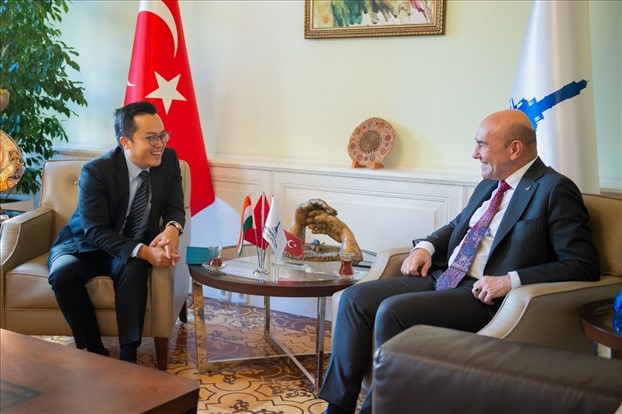 Hindistan ile Yeni İş Birlikleri Görüşüldü