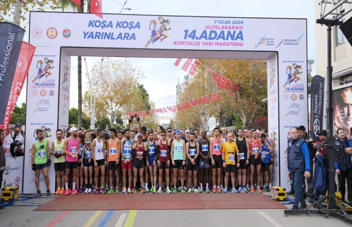 Uluslararası 14. Adana Kurtuluş Yarı Maratonu, Rekor Katılımla Büyük Bir Heyecanla Tamamlandı