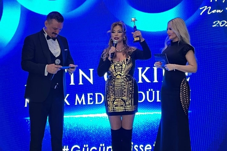 Altın Orkide Müzik Medya Ödülleri, Ünlüleri Bir Araya Getirdi