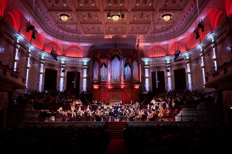 Olten Filarmoni Orkestrası, Sanatseverleri Kendine Hayran Bıraktı