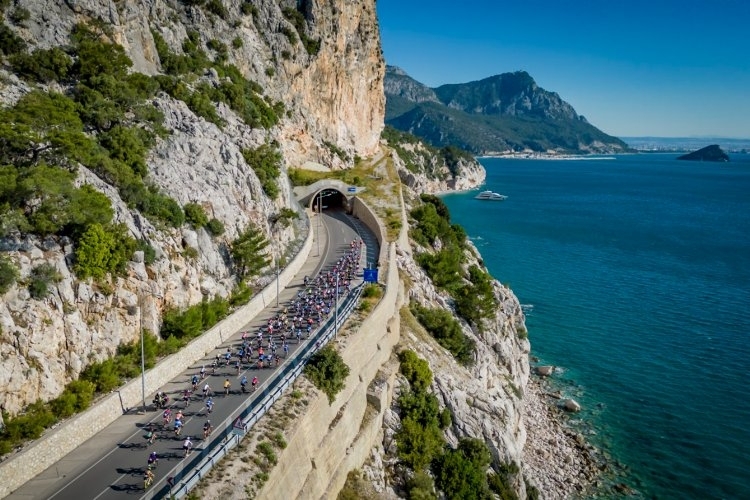 Akra Gran Fondo: Muhteşem Manzaralar Eşliğinde Pedallar Çevrilecek