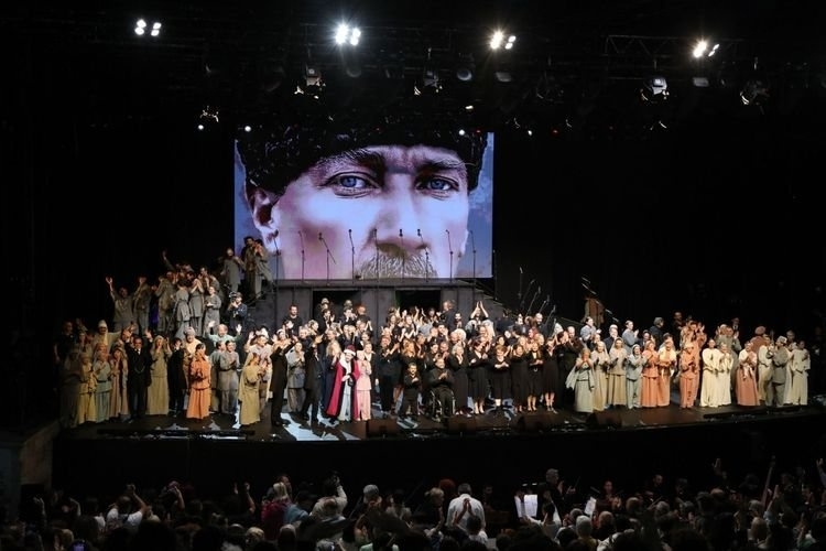 19 Mayıs'ın İstanbul'da Heyecanla Kutlanacak