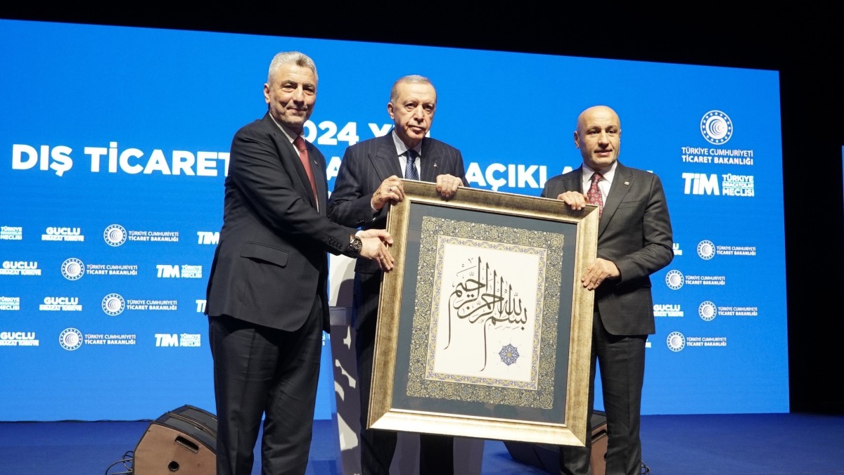 Türkiye 2024’te 262 milyar dolarla  ihracatta yeni bir rekora imza attı