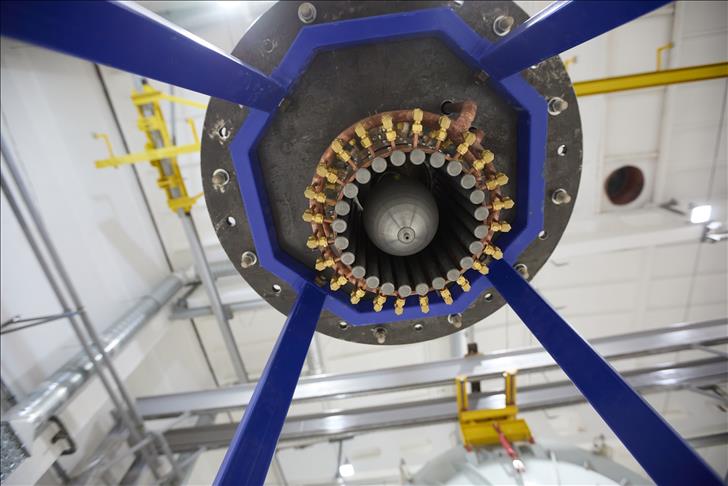 Rosatom'daki bilim insanları, derin uzay görevleri için plazma roket motoru prototipi geliştirdi