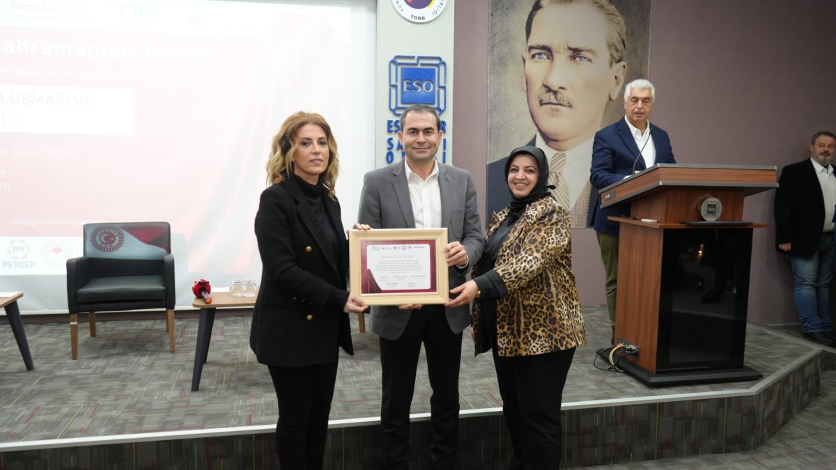 Eskişehir’in Kahramanları ödüllerini aldı