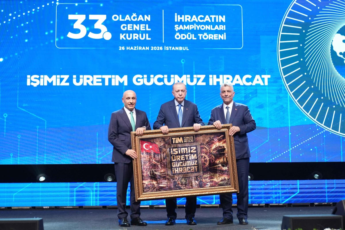 396 milyar dolarlık ihracatın şampiyonları  ödüllerini Cumhurbaşkanı Erdoğan’dan aldı