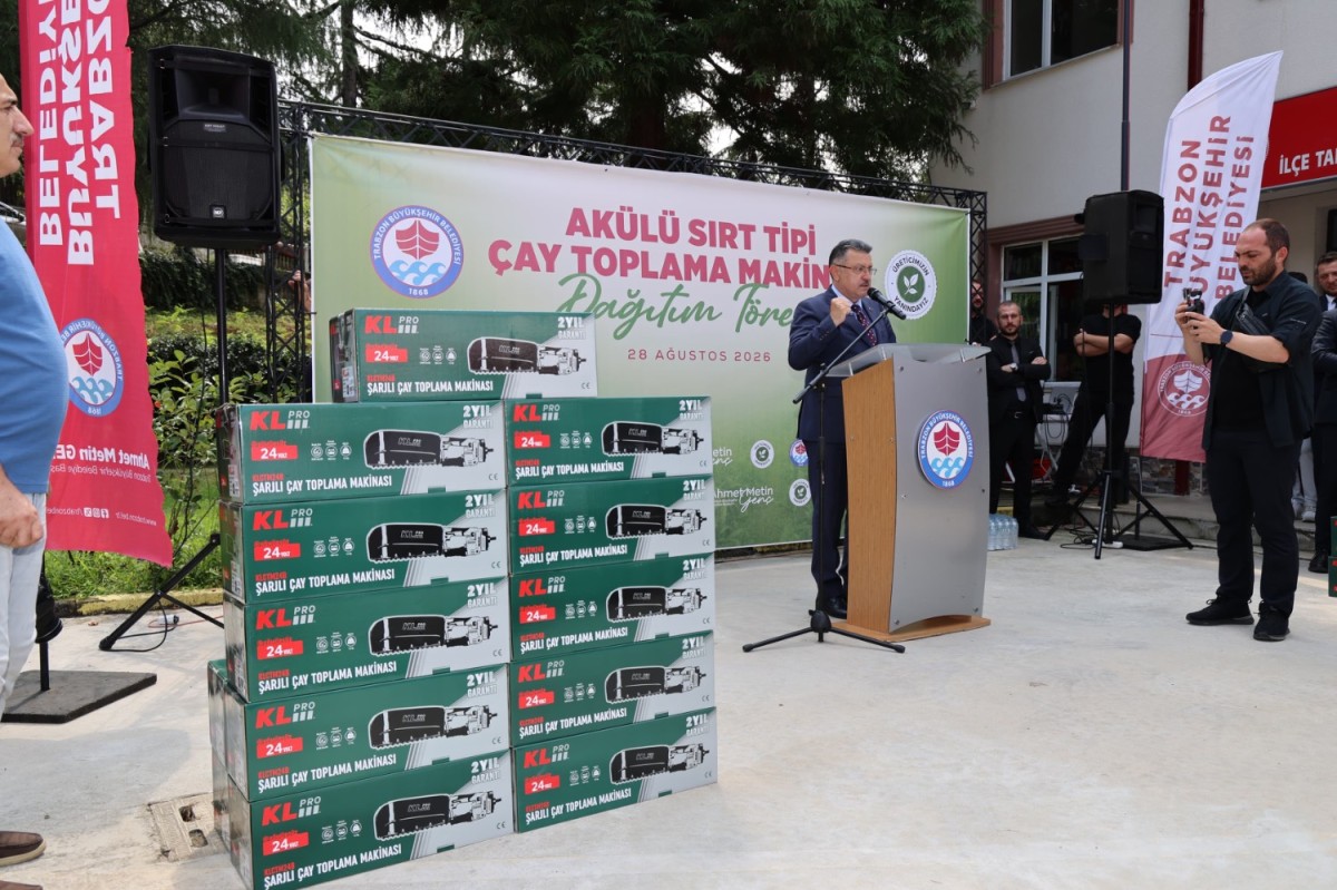 Trabzon’da Çay Üreticilerine 75 Makine Desteği