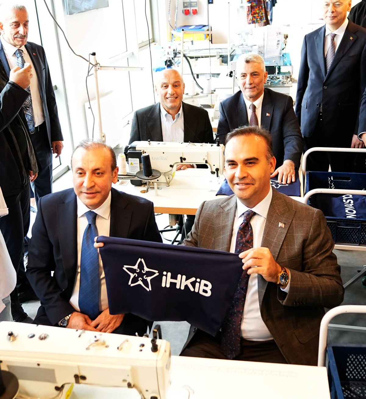 Ticaret Bakanı Bakanı Bolat ile Sanayi ve Teknoloji Bakanı Kacır’dan geleceğe ilk dikiş